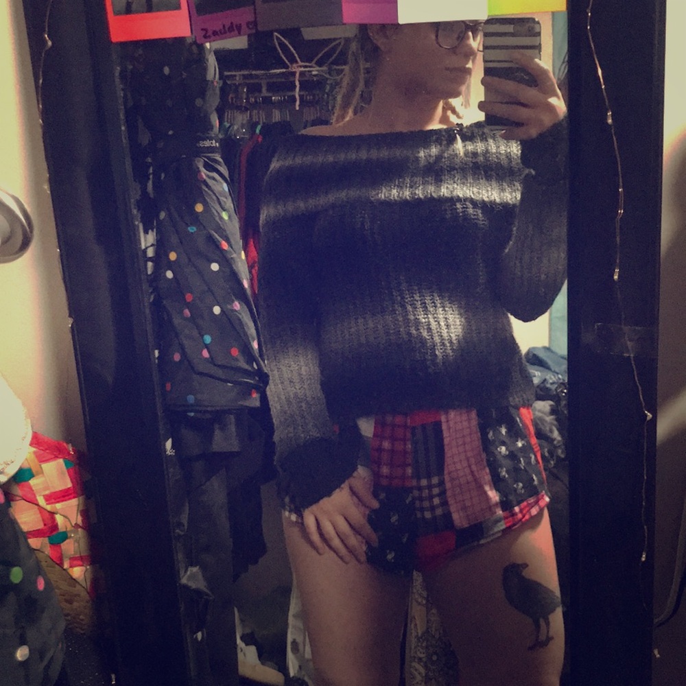 Forever21 cropped knitted sweater